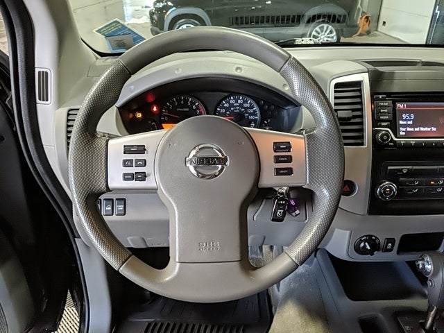 2017 Nissan Frontier SV